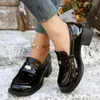 Klänningskor Storlek 43 Kvinnor Pumpar Loafers Chunky Heel Platform Grunt Oxfords Ladies Sandaler Kvinnliga mode Retro College Office