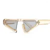 Lunettes de soleil uniques triangulaires œil de chat femmes Vintage personnalité semi-sans monture lunettes drôles nuances UV400 hommes Triangle lunettes de soleil