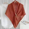 Scarves 2024 Women Triangle Knitted Hollow Leather Buckle Wool Shawl Top Winter Fashion Warm Scarf Wraps Female Sjaal