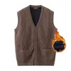 Herrvästar Autum modedesigner märke Argyle Pullover V Neck Vest Män stickad ärmlös Casual Clothing Diamond Sweater A24