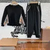 Kind Mode Kleidung Set Designer Kind Junge grau Sportkleidung Großhandel kleine Mädchen schwarze Kleidung 2 Stück Hoodies und Hosen