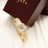 Montres-bracelets de luxe diamant-set blé oreille petite montre en or mode femmes quartz dames accessoires pour