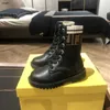 العلامة التجارية Baby Casual Boots Boys Girls Matte Calf Leather Shoes Design Kids Winter Winter Sneakers Gift Size 26-35