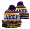 Lakers Bons Los Angeles Cap laine chaude sport tricot tricot basketball North American Striped Sideline USA College Cuffed Pom Chapeaux Men Women A0