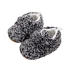 Eerste wandelaars 2023 schattige baby baby fleece pantoffels zachte antislip elanden laarsjes winter warme peuter wieg schoenen