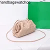 Bottegvenetas Tassen Pouch Clutch Bag Divani Nieuwe Mini Koeienhuid Geweven Cloud Enkele Schouder Crossbody Dames Lederen Handtas