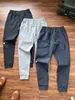 LU-1509 Pantaloni da yoga da uomo Designer Abbigliamento di moda Autunno Inverno Casual da uomo Pantaloni sportivi con coulisse Pantaloni da jogging Pantaloni sportivi Streetwear