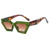 Zonnebril Onregelmatige Cat Eye Dames Merk Designer Vintage Driehoek Zonnebril UV400 Bril Dik Frame Polygoon Zonnebril