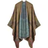 Sjalar Autumn Winter Sticked Shawl Womens Warm Printing Cloak Imitation Cashmere Poncho Lady Capes Green Cloaks 231013