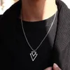 Collana con pendente a triangolo di nuova moda da uomo, semplice, larghezza 2,5 mm, collana a catena in acciaio inossidabile per regalo di gioielli da uomo