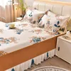 Bedrok Bloemenstijl Huidvriendelijke hoezen Antislipmatrasbeschermers Roupa De Cama Bedsprei met print (geen kussensloop)