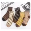 High-quality designer luxury knitted women's socks winter fashion warm and comfortable 5 pairs of gift box packaging268f