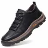 Sapatos de vestido de couro casual masculino sapatos confortáveis tênis casuais sapatos de caminhada calçados de inverno botas lac-up masculino vulcanizar sapatos de couro 231013