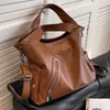 Schulter -Tasche Hobos Kapazität weibliche Taschen Big Stylsih Hobo Bag Damen Weiche Leder Handtasche Großer Messenger Frauen Käufer