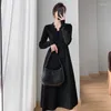 Casual Jurken Geplooide Jurk Vrouwen Lange Mouw Mode Koreaanse Vrouw Trui Gebreide Elegante Rok Midi Beige Zwart Herfst 2023