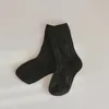 جوارب الأطفال الربيع المحبوكة في منتصف العربات الجوارب الفتيات غير الرسمي الصلبة SOCK SOCKKIN