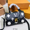 Moda Popular Mulheres Crossbody Baguette Bolsas Top Letras De Couro Florais Senhora Designer Messenger Bags Clássico Bolsa De Ombro Luxurys Designer Bolsas