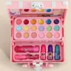 Ensemble de maquillage pour enfants fard à paupières Kit de maquillage pour vraie fille avec boîte portable Kit de maquillage pour enfants lavable Ombres à paupières Brosse rouge à lèvres Vernis à ongles Maquillage 231016