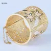 Großes Gold-Manschettenarmband, Emaille-Farbe, hohles Blumen-Design, Damen-Handarmreifen, Designer-Schmuck, Luxus für die Braut 210408281J