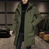 メンズダウンパーカー韓国コットンジャケット冬延長コート中程度長さの膝厚いフード付き衣服231016