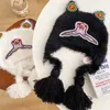 Bérets Style chinois longue tresse chapeaux pour femmes automne et hiver épaissi chaud peluche protection des oreilles chapeau mode tricot bombardier casquettes