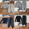 Kind Mode Kleidung Set Designer Kind Junge grau Sportkleidung Großhandel kleine Mädchen schwarze Kleidung 2 Stück Hoodies und Hosen