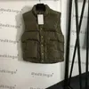 Gilet senza maniche alla moda Lettere di personalità Gilet Giacche Cappotto cardigan di design con bottoni Gilet sportivi di lusso Capispalla