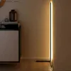 Lâmpadas de assoalho Nordic Corner Floor Lamp Modern Simple LED Floor Light para sala de estar Quarto Atmosfera Lâmpada de pé Decoração de iluminação interna Q231016