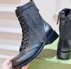 Luxus-Designer-Damen-Superstar-Damen, High-Heel, kurzer runder Kopf, niedriger Absatz, Schaffell-Karrierestiefel, faule Walking-Kleiderstiefel, mit Originalverpackung