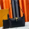 3A Designer Skórzany Crossbody Bagsy marki nadrukowane torebka Wysokiej jakości klasyczny wytłoczona torba Multi Funkcjonowanie Torba Portfel Portfel Tabela komórkowa M46610