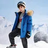 Piumino Cappotto termico in piumino d'anatra Abbigliamento invernale moda blu royal per ragazzi Giacca con cappuccio per bambini medi e grandi Collo in pelliccia naturale 231013