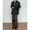 Мужские костюмы SYUHGFA, корейский шикарный мужской лаковый кожаный пиджак, модный мужской однобортный мотоциклетный костюм, пальто, осенняя куртка 2023