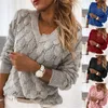 Kvinnors tröjor Fashion Autumn Winter Oversize Multicolor Sticking Sweater Hollow Feather Mönster Lång ärm V-Neck Pullover Casual Top