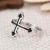 Vintage Mens Adjustable Rings Silver Plated Black Crystal Open Cross Ring Band Gothic Biker Knight Punk Jewelry R064269l