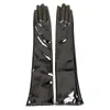 5本の指の手袋ラテックスレザーグローブ女性エミュレーションシープスキン70cm長さの黒いフェイクレザー女性PUグローブセクシーなミラー明るいWPU367 231016