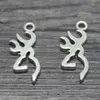 40pcs / lot Silhouette de tête de cerf avec charme de bois 28x11mm Pendentifs de charmes de bois de cerf en argent antique pj282378