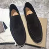 Loro Shoes Pianas Designer Suede 23S Chaussures d'été Charms Embelli Walk Daim Mocassins Couple Véritable Hommes Femmes Cuir Casual Slip On Flats pour Hommes Femmes YJHF