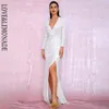 LoveLemonade Sexy Branco Profundo Decote Em V Corte Mangas Puff Glitter Lantejoulas Material Elástico Maxi Vestido LM81715 Outono Inverno CJ1912228u