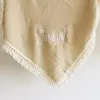 Täcken Anpassat namn Born Muslin Cotton Swaddle Wrap Tassel Mottagande filt Spädbarn Kids Bäddsartiklar Täck Täckning 231017