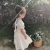 Mädchenkleider Beige Kleid für Mädchen, Sommer, Temperament, Spitze, quadratischer Kragen, rückenfrei, Prinzessin, 3–7 Jahre, Kinder, tägliche Freizeitkleidung, Outfits