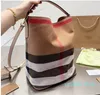 Canvas Bucket Bag Check Tote Bags Designer Plaid Handbag Large Capacity Shopping Purse Genuine Leather Handle Strap Shoulder Crossbody Bags Wallet Composite Pouch