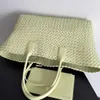 Mocha Green Cabats Sheepskin Woven Large Capacity Shopping Women Handväska Single Shoulder äkta läder Hot Sell 51*18*28 Handgjorda anpassningar x