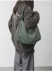 Kvällspåsar bomullslinne textil tyg mjuk slouchy hobo sidospåse vintage gamla pengar akademi 90s y2k harajuku ita emo Sling crossbody