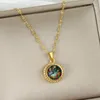 Pendentif Colliers Exquis 360 ° Rotatif Colibri Volant Amulette Zircon Collier Cadeau De Noël Banquet Décoration De Fête Pour La Famille