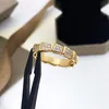 Classic charm Designer Wedding rings for woman 18k gold plated With full drill European and American style Luxury ring Personalized Jewellery free shipping