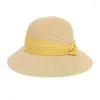 Berretti Moda Berretto da donna Cappello estivo Cappello da spiaggia in paglia Cupola Cappelli da sole Visiera di carta Cappellini da donna di lusso con nastro 6 colori