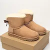 Botas de nieve estilo australiano para niñas, lindas zapatillas de algodón, impermeables, sin cordones, botas de cuero de piel de oveja para niños, marca Momen, zapatos de diseñador Ivg 36-40