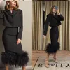 Damen-Anzüge, Blazer, schwarze Designer-Anzüge aus Straußenfedern, Rock-Sets, maßgeschneidertes Blazer-Kleid, einreihige Ballkleider, 2-teilige kurze Jacke 231017