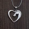 Pendentif Colliers SanLan Mode Bijoux Plaqué Blanc K Cheval En Coeur Collier Pour Femmes Fille Maman Cadeaux Animal312R