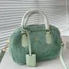 Topluxe handtas vilten crossbody tas Dames luxe designertassen Mode veelzijdige effen kleur handtassen met stofzak